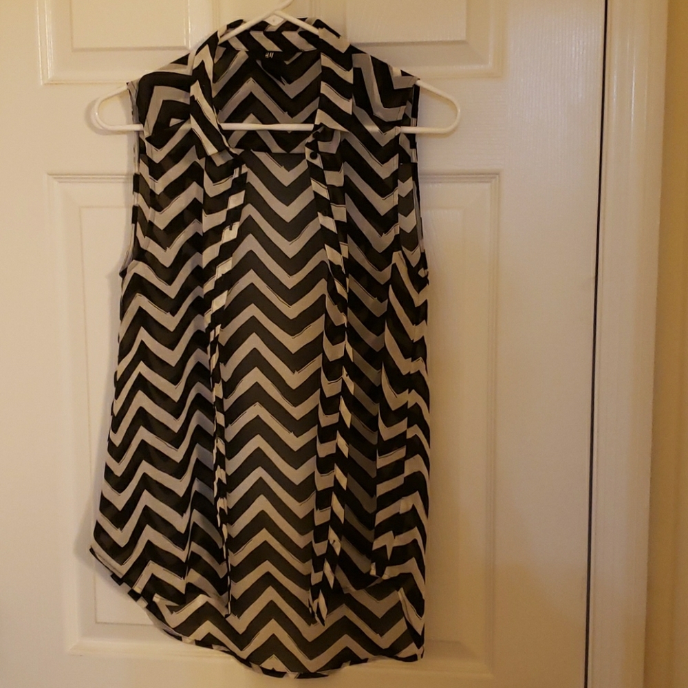Sleeveless Blouse